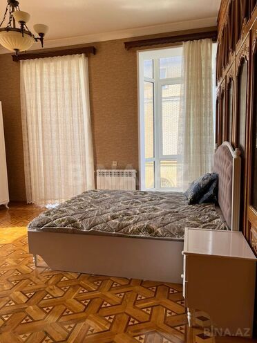 Satılır 7 otaqlı həyət evi/bağ evi 800 m², Badamdar q., photo 25 from 32