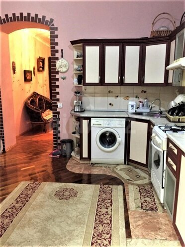 Сдаётся 2-комн. вторичка 70 м², Насиминский  р., photo 3 from 11