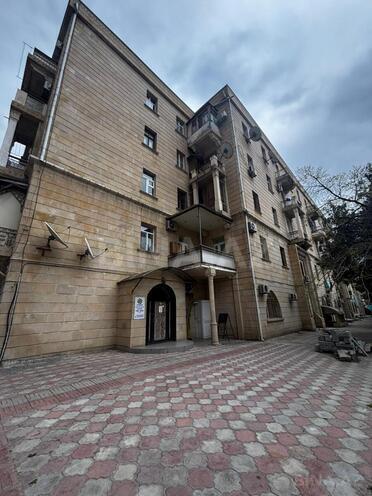 Satılır 2 otaqlı köhnə tikili 80 m², 28 May m., photo 8 from 32