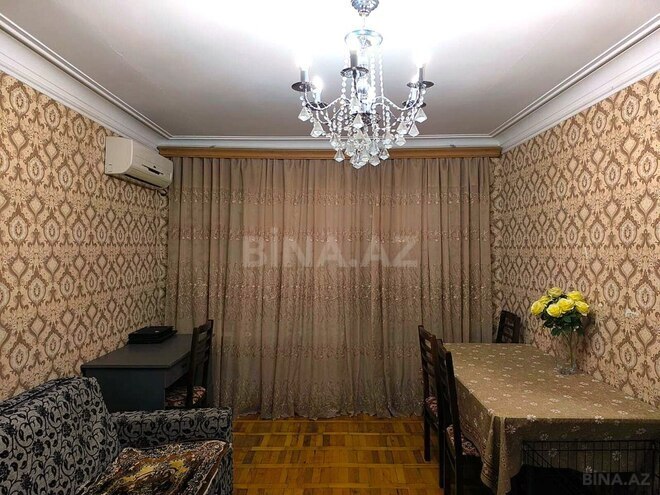 Продаётся 2-комн. вторичка 50 м², м. Элмляр Академиясы, photo 3 from 11