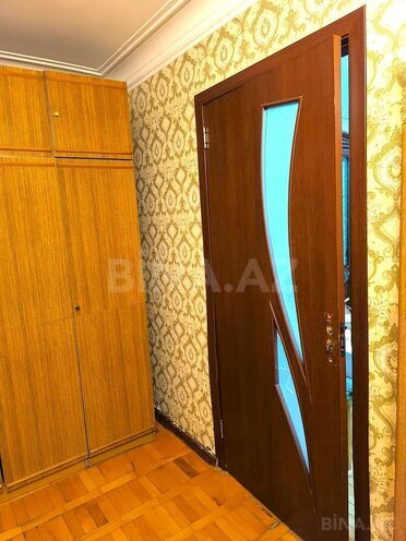 Продаётся 2-комн. вторичка 50 м², м. Элмляр Академиясы, photo 8 from 11