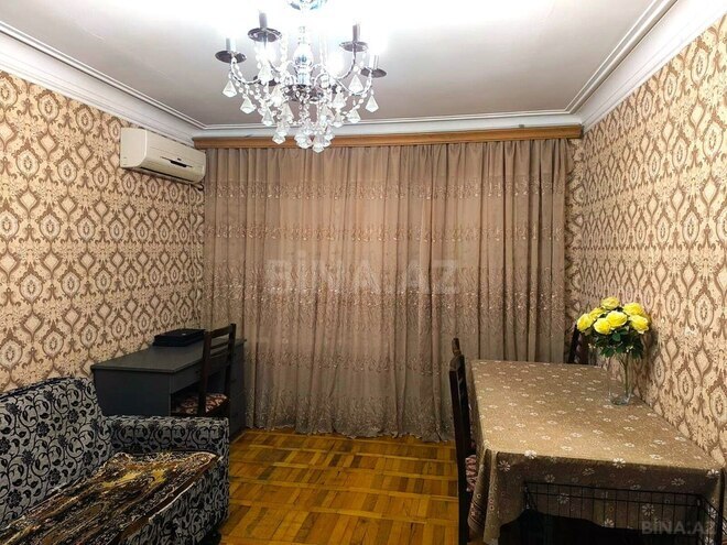 Продаётся 2-комн. вторичка 50 м², м. Элмляр Академиясы, photo 4 from 11