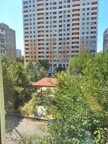 Сдаётся 3-комн. вторичка 100 м², м. Элмляр Академиясы, photo 18 from 19