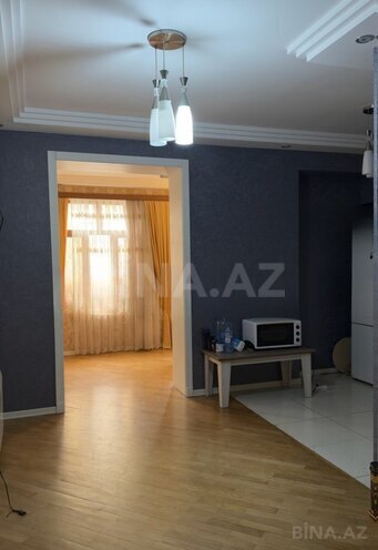 Продаётся 3-комн. вторичка 80 м², м. Элмляр Академиясы, photo 10 from 16