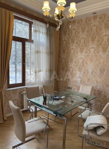 Продаётся 3-комн. вторичка 80 м², м. Элмляр Академиясы, photo 6 from 16