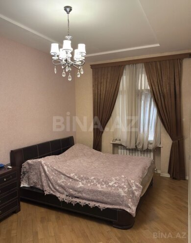 Продаётся 3-комн. вторичка 80 м², м. Элмляр Академиясы, photo 4 from 16