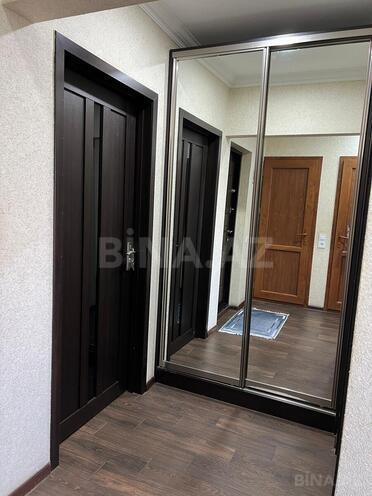 Продаётся 2-комн. вторичка 60 м², м. Ази Асланов, photo 10 from 15