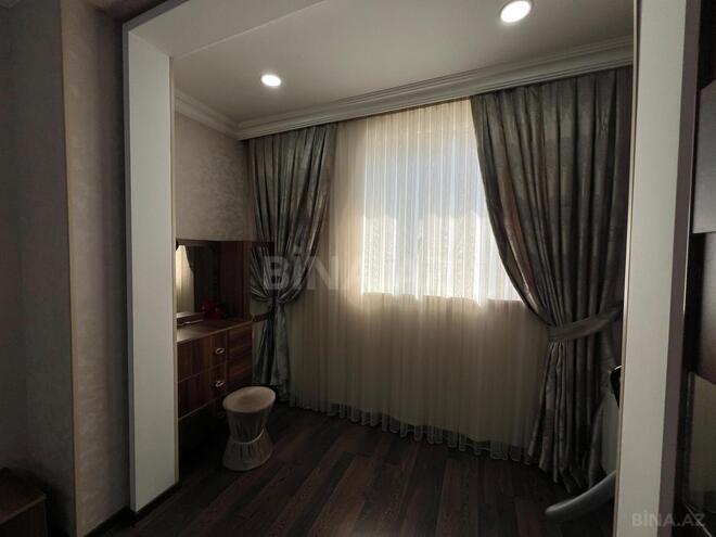 Продаётся 2-комн. вторичка 60 м², м. Ази Асланов, photo 3 from 15