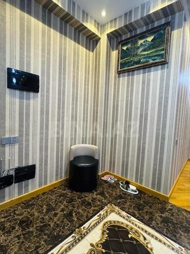 Satılır 3 otaqlı köhnə tikili 140 m², Xalqlar Dostluğu m., photo 25 from 31