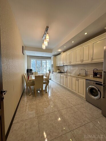 Продаётся 9-комн. дом/дача 320 м², м. Иншаатчылар, photo 21 from 32