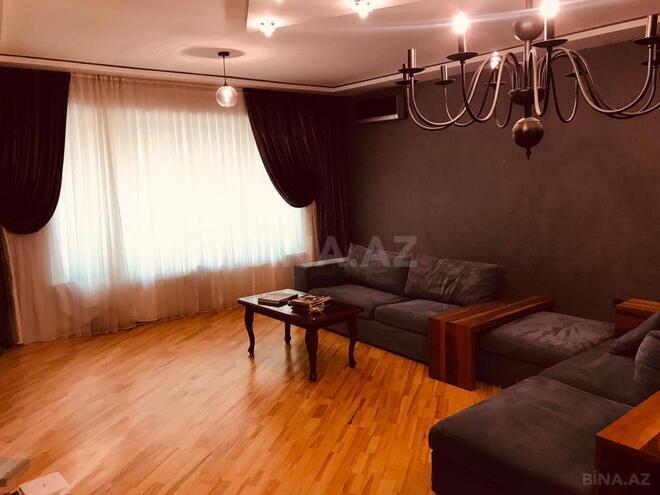 Сдаётся 4-комн. дом/дача 210 м², Хатаинский р., photo 3 from 26