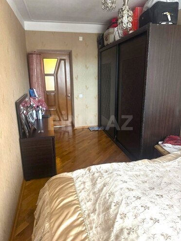 Продаётся 3-комн. вторичка 75 м², м. Нефтчиляр, photo 13 from 21