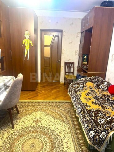 Продаётся 3-комн. вторичка 75 м², м. Нефтчиляр, photo 10 from 21