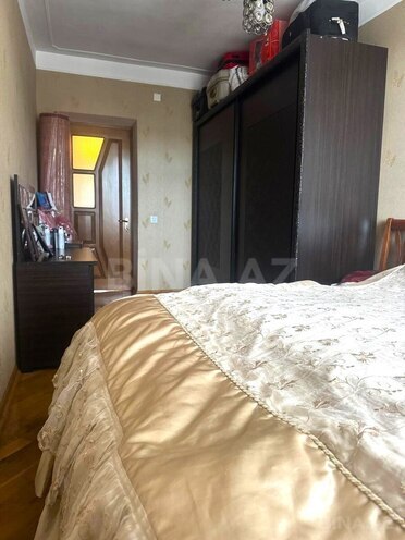 Продаётся 3-комн. вторичка 75 м², м. Нефтчиляр, photo 12 from 21