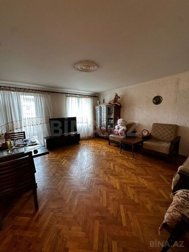 Продаётся 2-комн. вторичка 75 м², м. Нариман Нариманов, photo 8 from 32