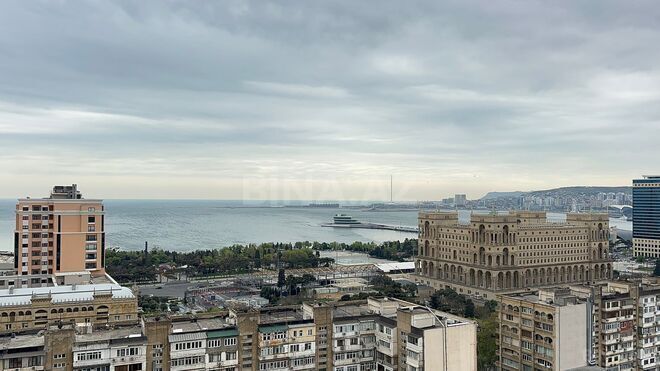 Satılır 4 otaqlı yeni tikili 247 m², 28 May m., photo 3 from 14