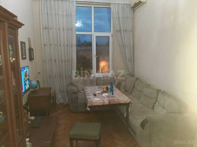 Satılır 3 otaqlı köhnə tikili 70 m², Nəsimi r., photo 4 from 19