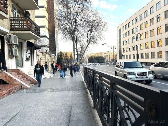 Продаётся 2-комн. вторичка 50 м², м. 28 мая, photo 3 from 13