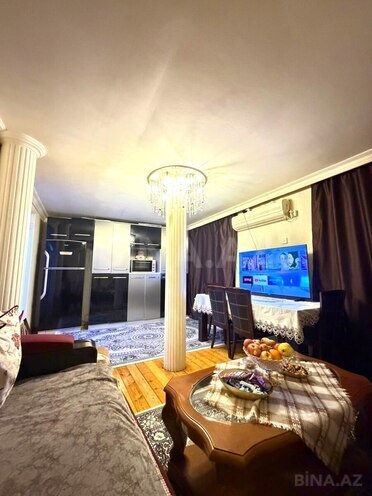 Продаётся 3-комн. вторичка 65 м², м. Иншаатчылар, photo 3 from 11