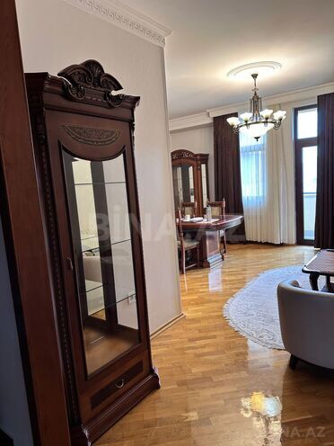 Сдаётся 3-комн. новостройка 96 м², м. Нариман Нариманов, photo 6 from 18