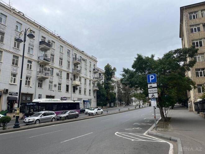 Продаётся 3-комн. вторичка 120 м², Насиминский  р., photo 11 from 13