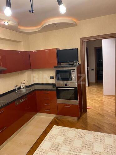 Продаётся 3-комн. вторичка 90 м², м. Элмляр Академиясы, photo 14 from 22