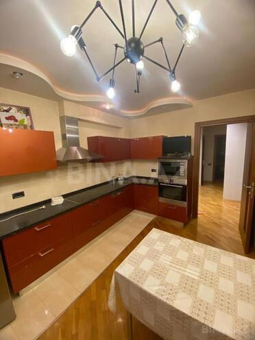 Продаётся 3-комн. вторичка 90 м², м. Элмляр Академиясы, photo 16 from 22