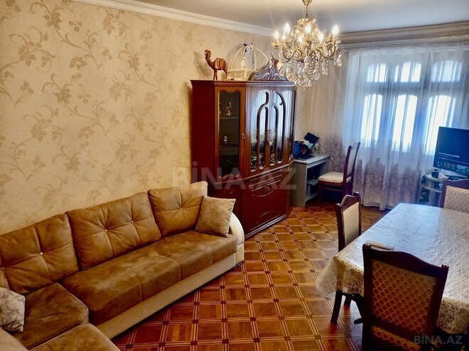 Satılır 3 otaqlı köhnə tikili 90 m², Qara Qarayev m., photo 3 from 12