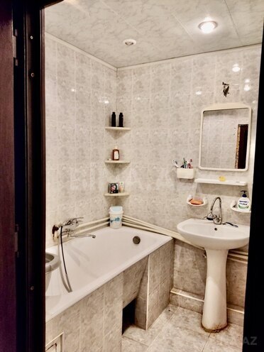 Satılır 3 otaqlı köhnə tikili 90 m², Qara Qarayev m., photo 9 from 12