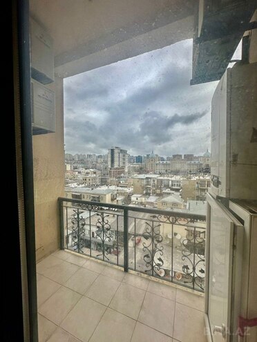 İcarəyə verilir 4 otaqlı yeni tikili 180 m², Sahil m., photo 24 from 25