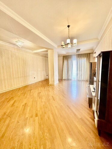 İcarəyə verilir 4 otaqlı yeni tikili 180 m², Sahil m., photo 18 from 25