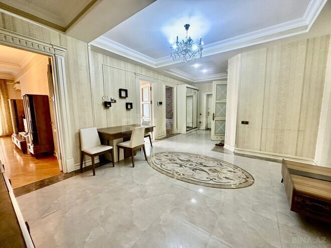 İcarəyə verilir 4 otaqlı yeni tikili 180 m², Sahil m., photo 3 from 25