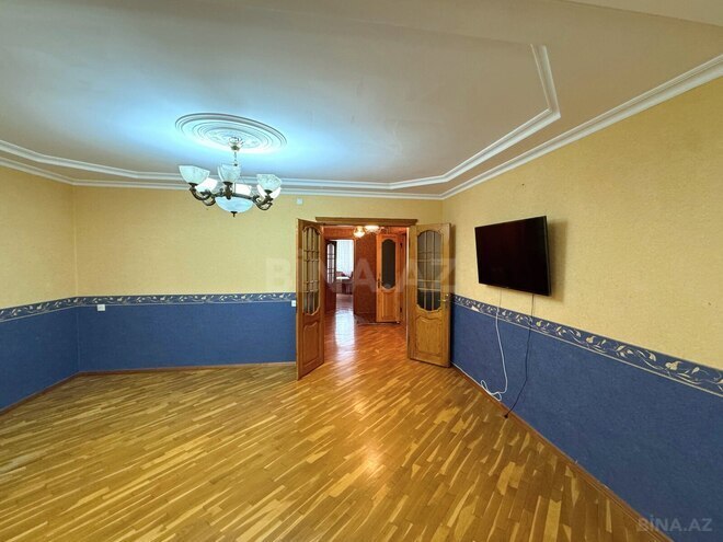 Продаётся 3-комн. вторичка 100 м², м. 28 мая, photo 3 from 24