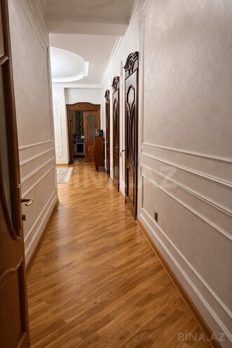 Продаётся 4-комн. новостройка 203 м², м. Низами, photo 5 from 14