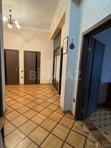 Сдаётся 3-комн. вторичка 120 м², м. Ичеришехер, photo 8 from 9