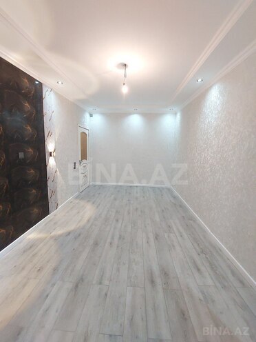 Продаётся 1-комн. вторичка 35 м², м. Нефтчиляр, photo 3 from 12