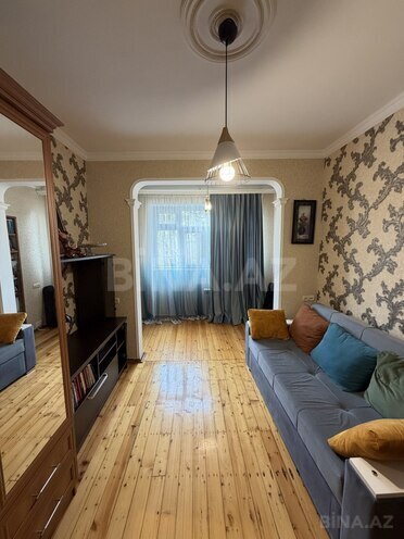 Продаётся 4-комн. вторичка 96 м², м. Ази Асланов, photo 3 from 16