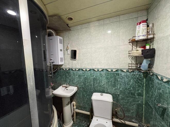 Satılır 4 otaqlı köhnə tikili 85 m², 28 May m., photo 9 from 10