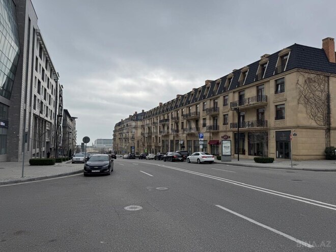 Satılır 4 otaqlı yeni tikili 220 m², Ağ şəhər q., photo 13 from 16