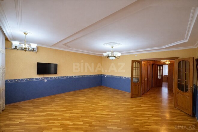 Satılır 3 otaqlı köhnə tikili 100 m², Nərimanov r., photo 3 from 13