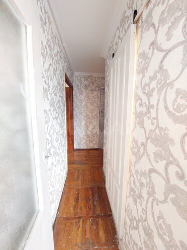 Продаётся 2-комн. вторичка 55 м², м. Нефтчиляр, photo 14 from 15