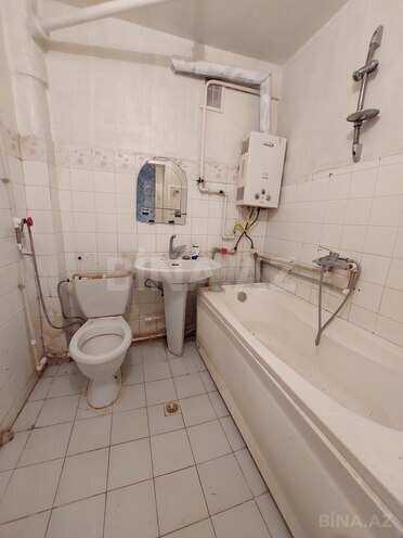 Продаётся 2-комн. вторичка 55 м², м. Нефтчиляр, photo 13 from 15