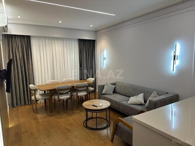 İcarəyə verilir 3 otaqlı yeni tikili 85 m², Bakmil m., photo 1 from 26