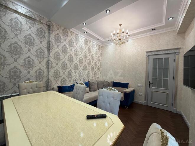 Сдаётся 2-комн. новостройка 65 м², м. Низами, photo 4 from 13