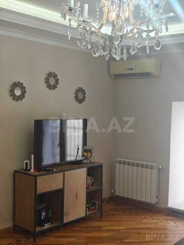 Продаётся 4-комн. вторичка 118 м², м. Ичеришехер, photo 3 from 15