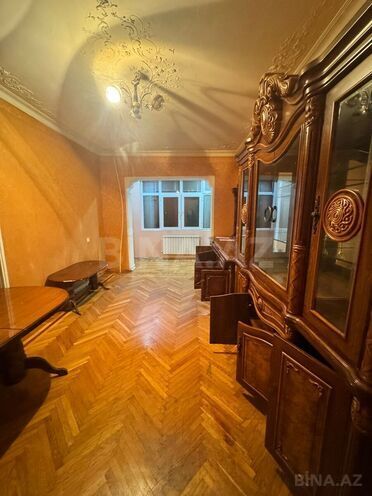 Сдаётся 2-комн. вторичка 65 м², м. Азадлыг проспекти, photo 1 from 26