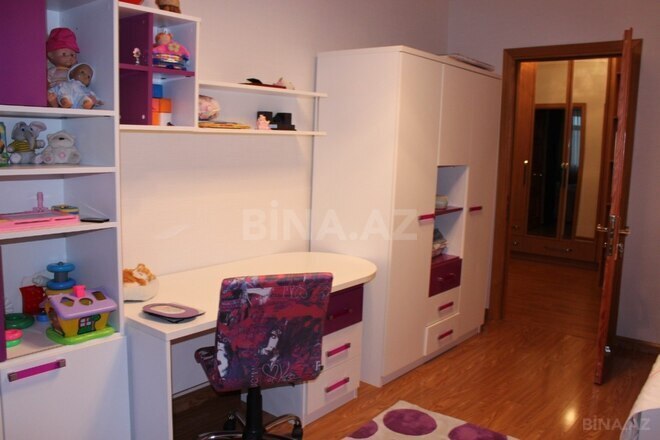 Продаётся 3-комн. новостройка 130 м², м. Элмляр Академиясы, photo 11 from 18