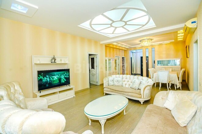 Satılır 4 otaqlı yeni tikili 176 m², Sahil m., photo 4 from 32