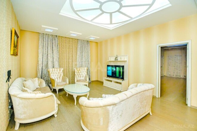 Satılır 4 otaqlı yeni tikili 176 m², Sahil m., photo 3 from 32