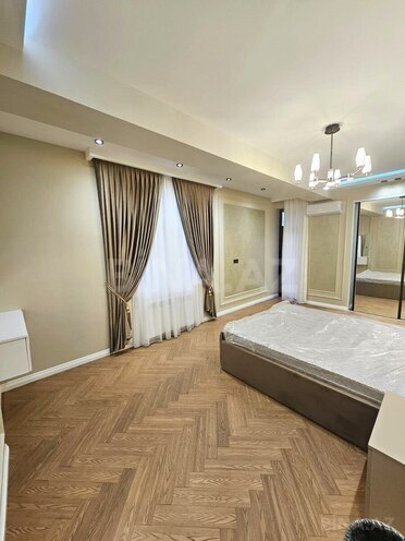 Продаётся 4-комн. новостройка 140 м², Насиминский  р., photo 8 from 26